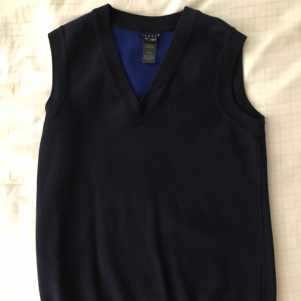 Men’s Theory sweater vest